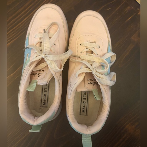 Pink Fashion Sneakers - Picture 2 of 2